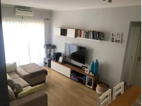 IMPECABLE DEPARTAMENTO 2 AMBIENTES C/ TERRAZA PRIVADA / EXCE