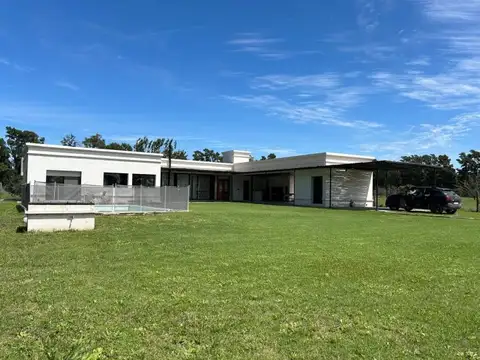 Azahares del parana casa 3 dormitrios