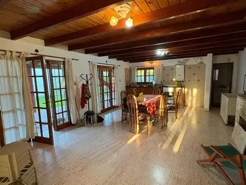 Casa - 3 dormitorios - La Tradicion 2700 - Funes