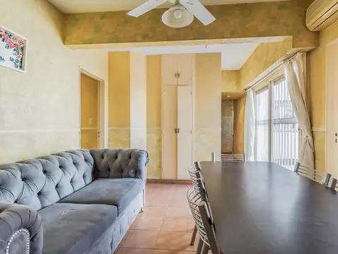 Departamento en Venta en Flores, USD 259.000
