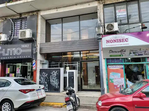 3 AMBIENTES A 50 MTS DE LA ESTACION DE LINIERS