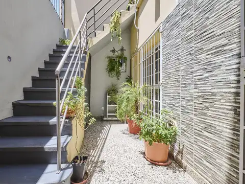 Venta PH en Palermo PB con patio, terraza propia, sin expensas