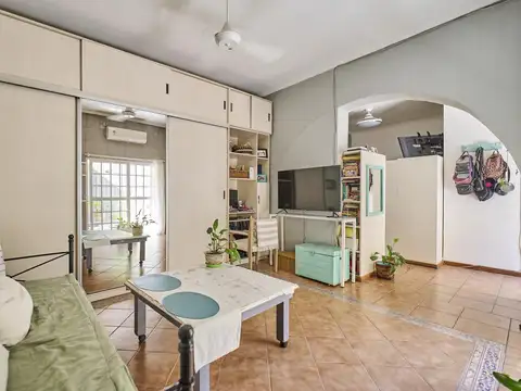 Depto Tipo Casa en Venta 70 años