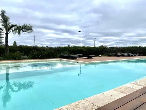 Departamento en Alquiler con 1 cocheras
