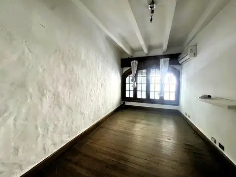 PH PALERMO C/PATIO Y  PARRILLA .4 AMBIENTES.