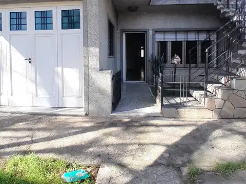 PH en Venta en Vicente Lopez Munro 3 Ambientes con Cochera cubierta