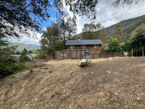 VENTA TERRENO SAN MARTIN DE LOS ANDES. CASCO CENTRICO PROYECTO APROBADO