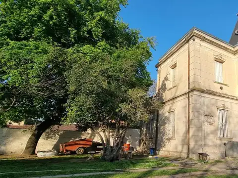 Casa - Luis Guillon