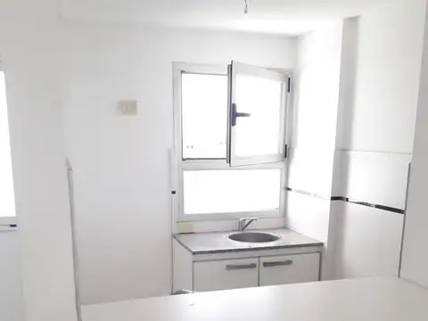 25 E/ 48 Y 49 800, Piso 4°