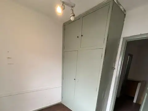 Depto Tipo Casa 4 ambientes con 2 baños