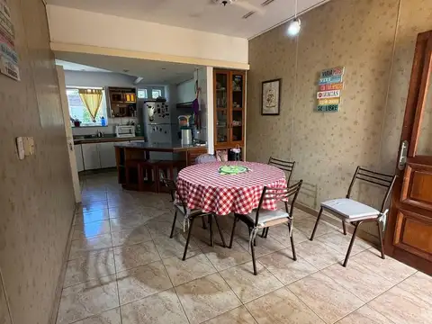 Casa Monoambiente con 2 baños