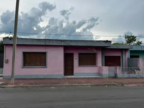 Venta de Amplia casa confortable- espacio abierto