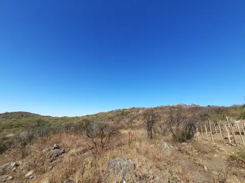 VENTA-LOTE 2.500m2 LA GRANJA-5TO BAÑO