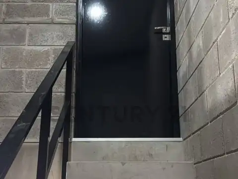 Galpon en Venta 10  mts Frente