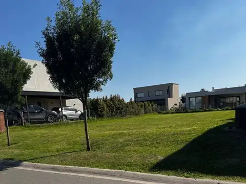 Venta de Lote en Santo Tomás, Pilar