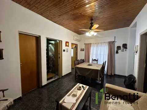 PH 4 ambientes en VENTA, al frente con entrada independiente