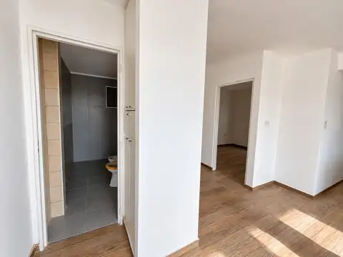 Departamento en Alquiler en Morón Sur, $ 650.000