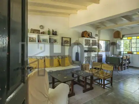 Casa 3 ambientes con 4 baños