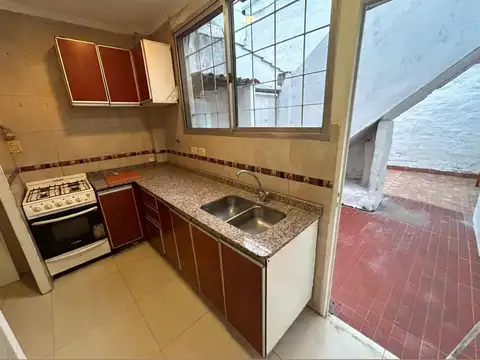 Depto Tipo Casa 3 ambientes con 1 baño