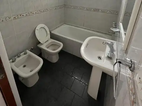 Departamento 3 ambientes con 1 baño