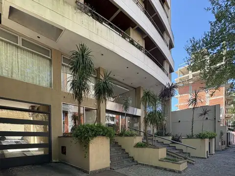 Departamento en Alquiler en Lanus Este, $ 450.000