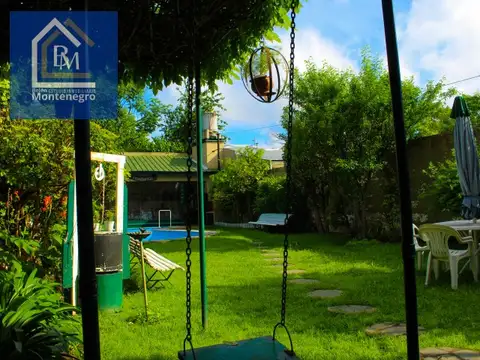 Local en Venta Via Púb.