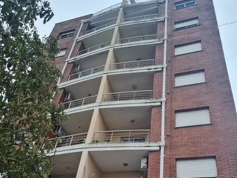 Depto de 2 Dormitorios en ALQUILER