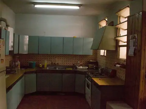 Isabel La Catolica 800