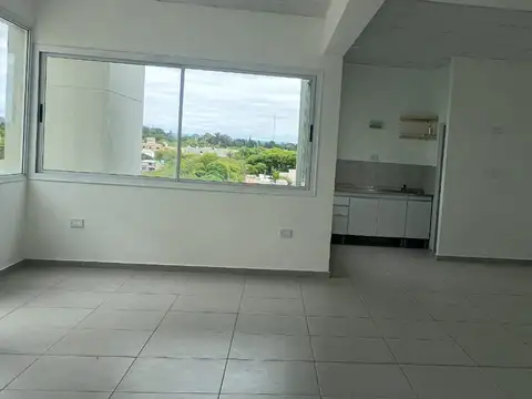 SALÓN Y TERRAZA EN ALQUILER en edificio CONDOR HUB