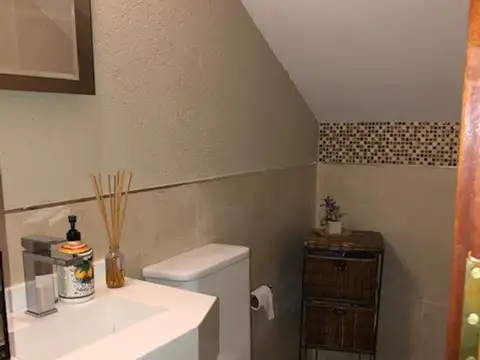 Casa 4 ambientes con 3 baños