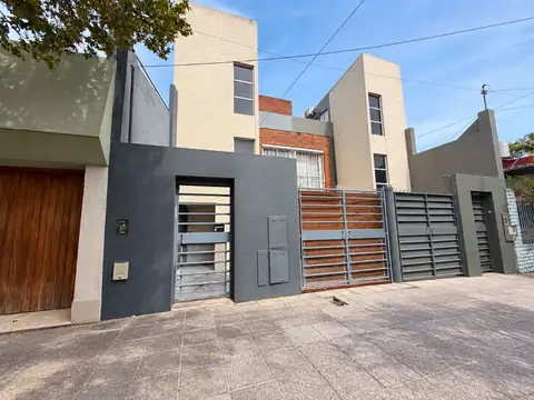 PH EN VENTA 3 AMBIENTES PATIO Y TERRAZA VILLA REAL