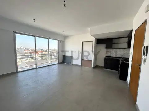 VENTA DEPARTAMENTO 2 AMBIENTES EN LINIERS