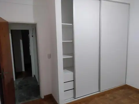 Depto Tipo Casa en Venta en Tolosa, USD 85.000