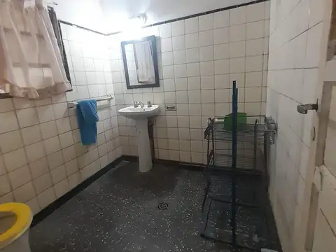 Casa Multifamiliar en Venta en San Andres, San Martin.