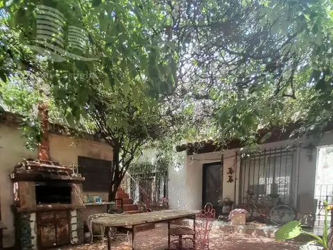Casa Multifamiliar en Venta en San Andres, San Martin.
