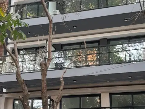 Avenida General Indalecio Chenaut 1700