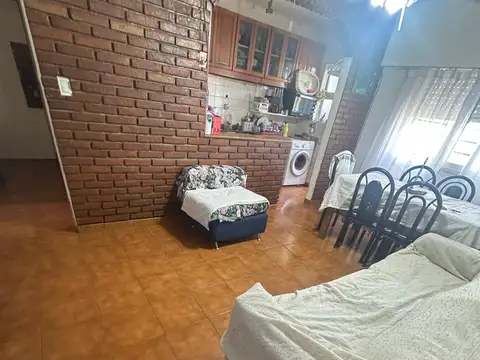 VENTA DEPARTAMENTO 4 AMBIENTES MUY LUMINOSO LUGANO