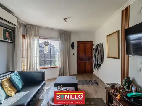 Depto Tipo Casa en Venta de 4 ambientes