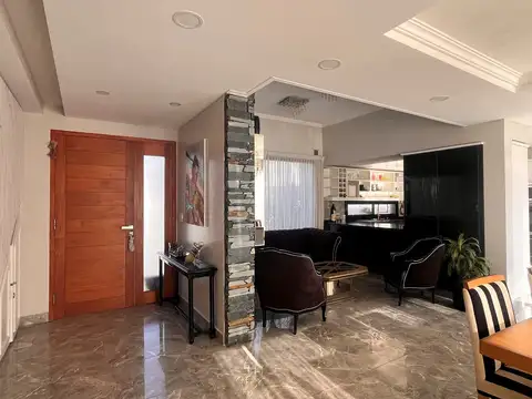 Casa en Venta en Pilar del Este - Santa Guadalupe, USD 285.000