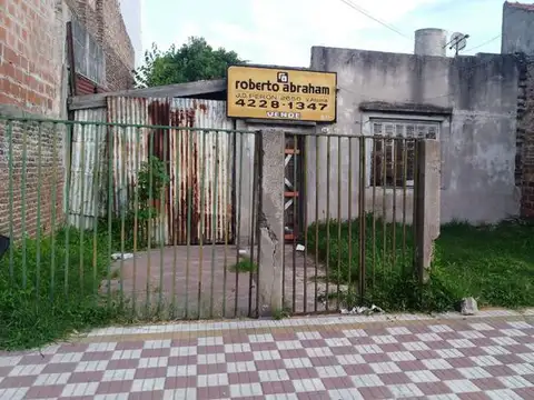 Casa en Venta en Valentín Alsina, USD 85.000