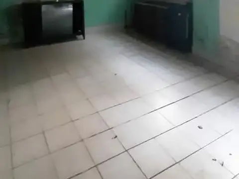 Depto Tipo Casa en Venta 50 años