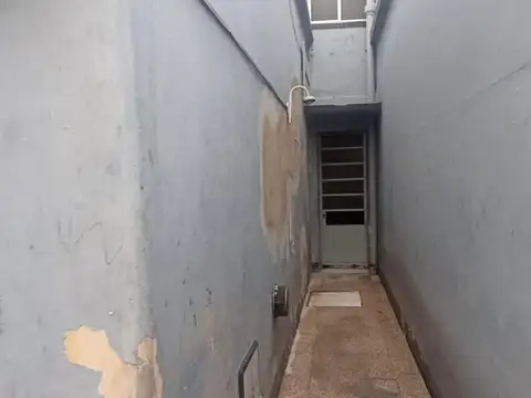 Depto Tipo Casa en Venta en Santos Lugares, USD 65.000