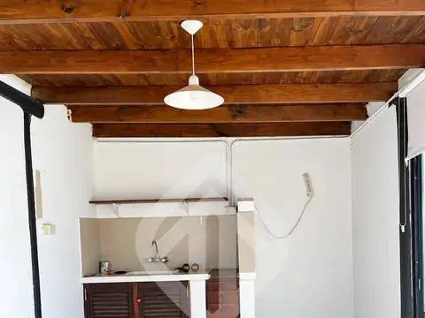Casa 7 ambientes con 3 baños