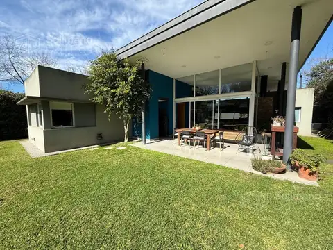 VENTA DE CASA 6 AMBIENTES EN BARRIO COUNTRY SAN CARLOS - PABLO NOGUES