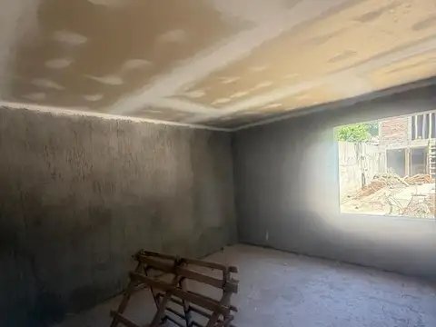 Departamento 4 ambientes con 1 baño