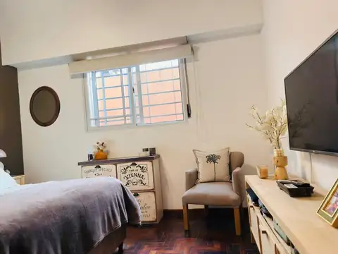Depto Tipo Casa en Venta 26 años