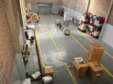 Galpon en Alquiler en Lanús Oeste, $ 1.300.000