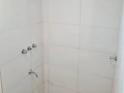 Departamento en Alquiler con 1 cochera