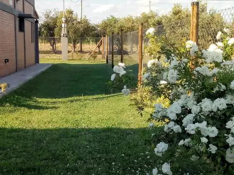 Casa en Venta con 1 cochera