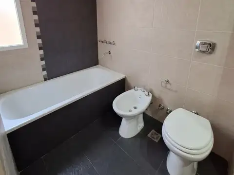 Hermoso departamento 1 dormitorio con doble balcón